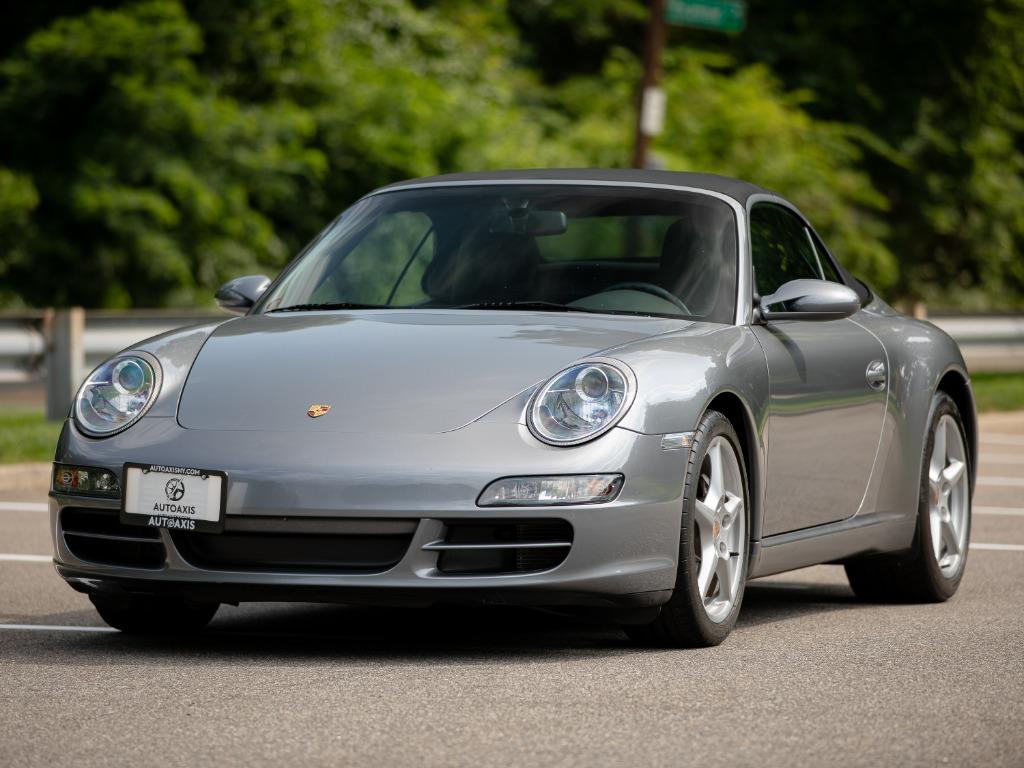 2006 Porsche 911 - $52,997