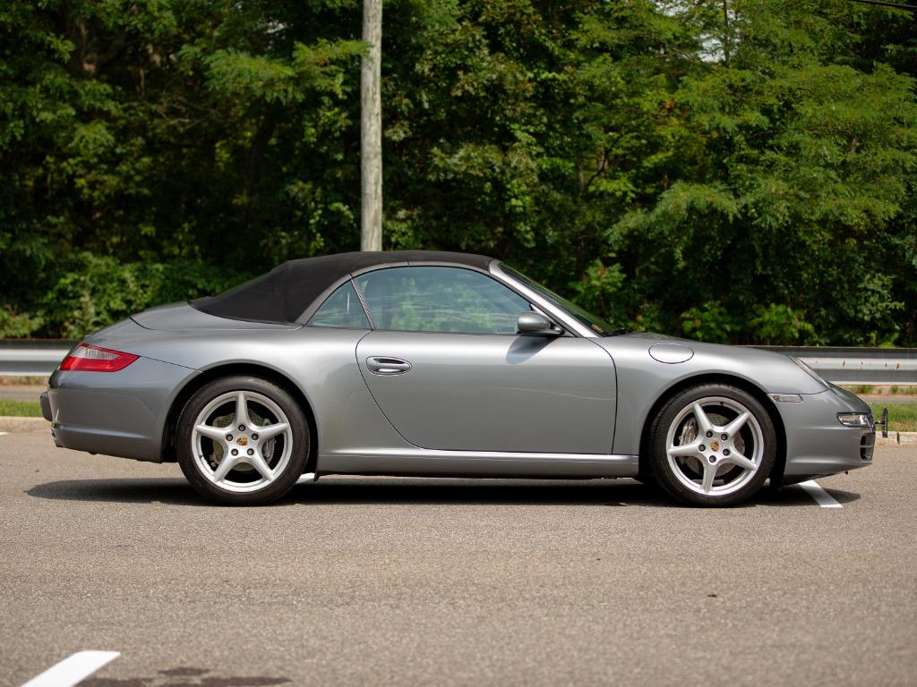 2006 Porsche 911 - $52,997