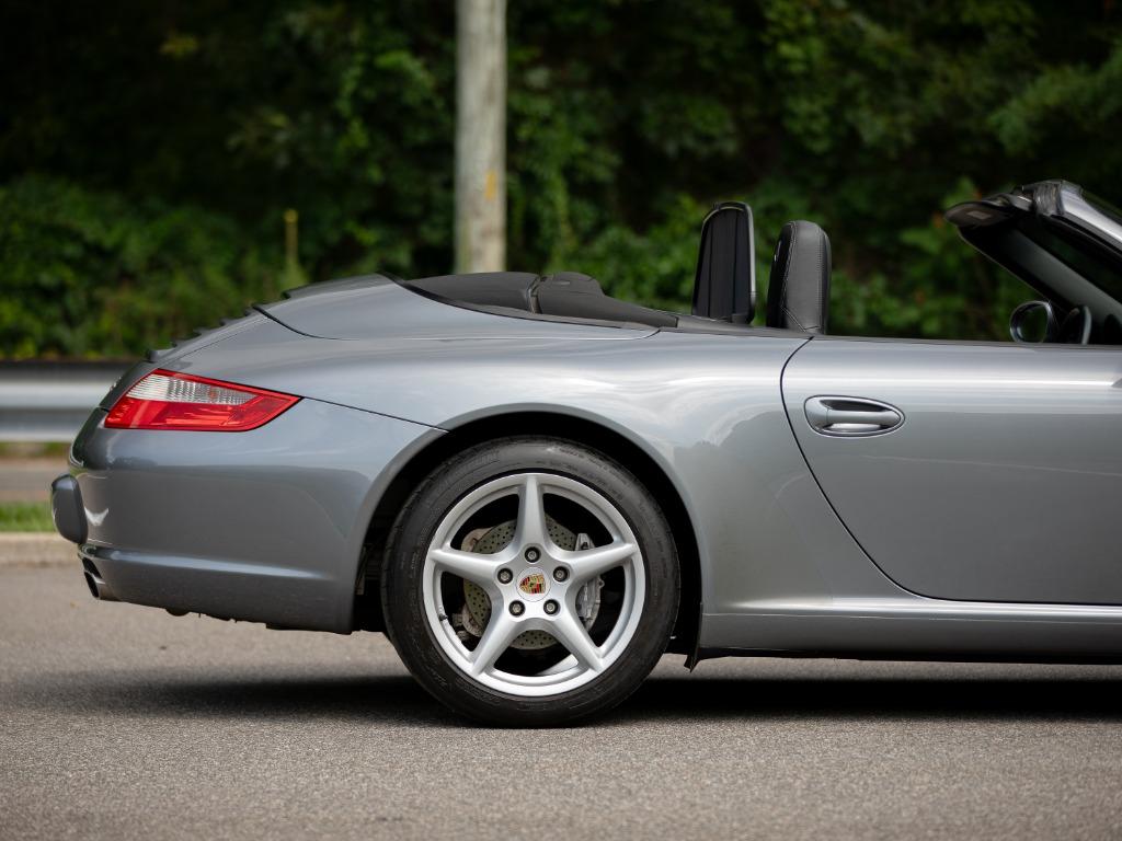 2006 Porsche 911 - $52,997
