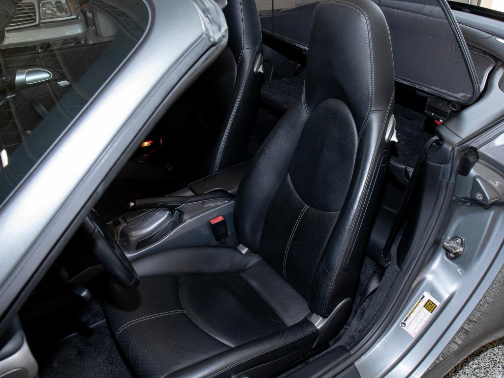 2006 Porsche 911 - $52,997