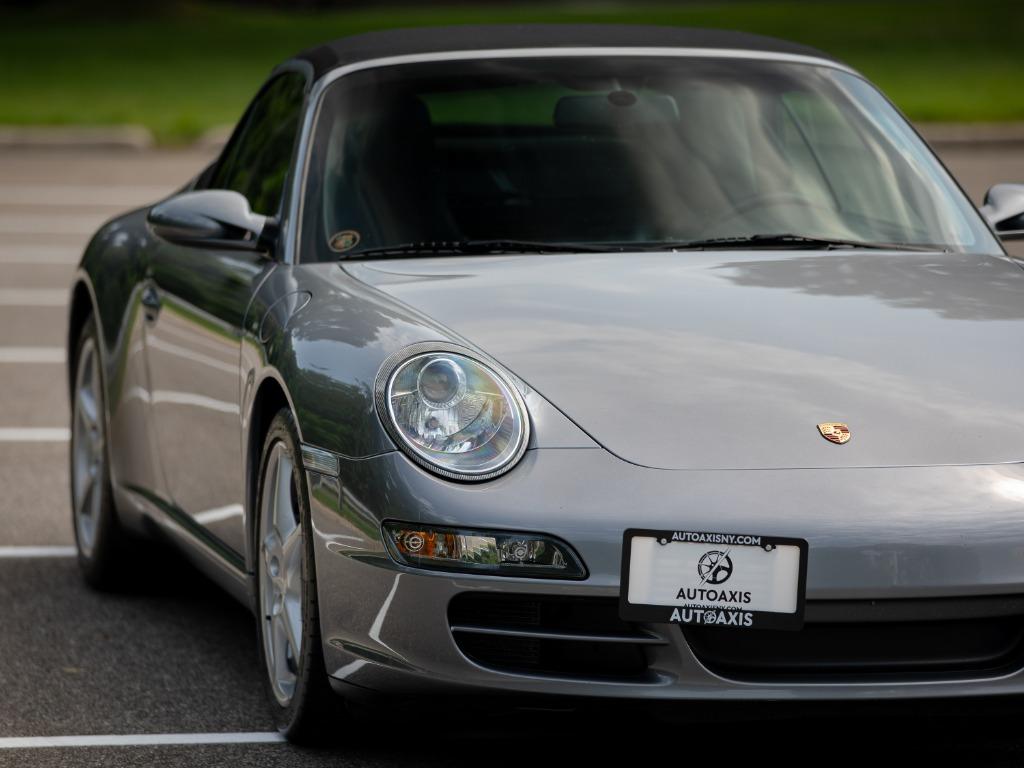 2006 Porsche 911 - $52,997