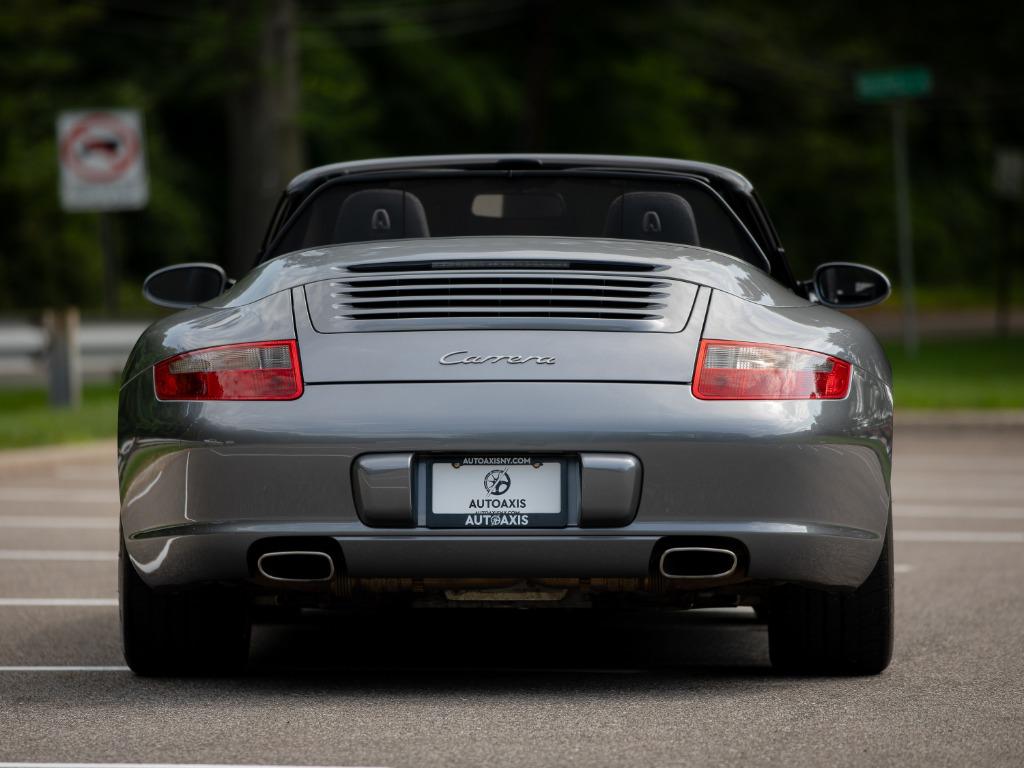 2006 Porsche 911 - $52,997