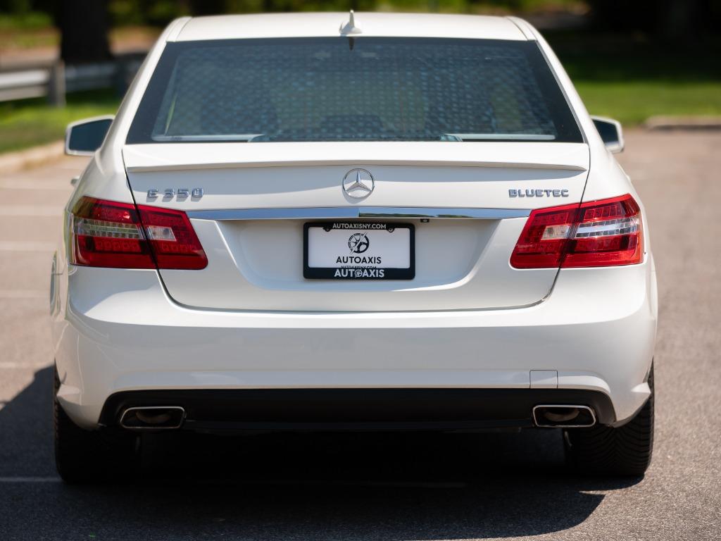 2011 Mercedes-Benz E-Class - $19,842
