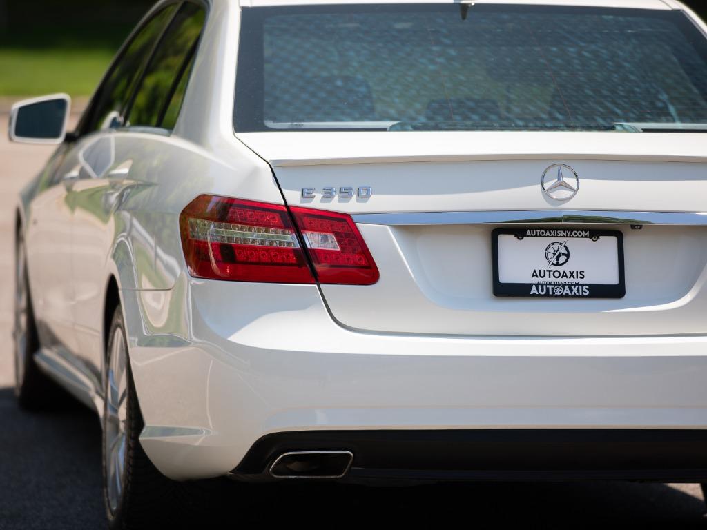 2011 Mercedes-Benz E-Class - $19,842