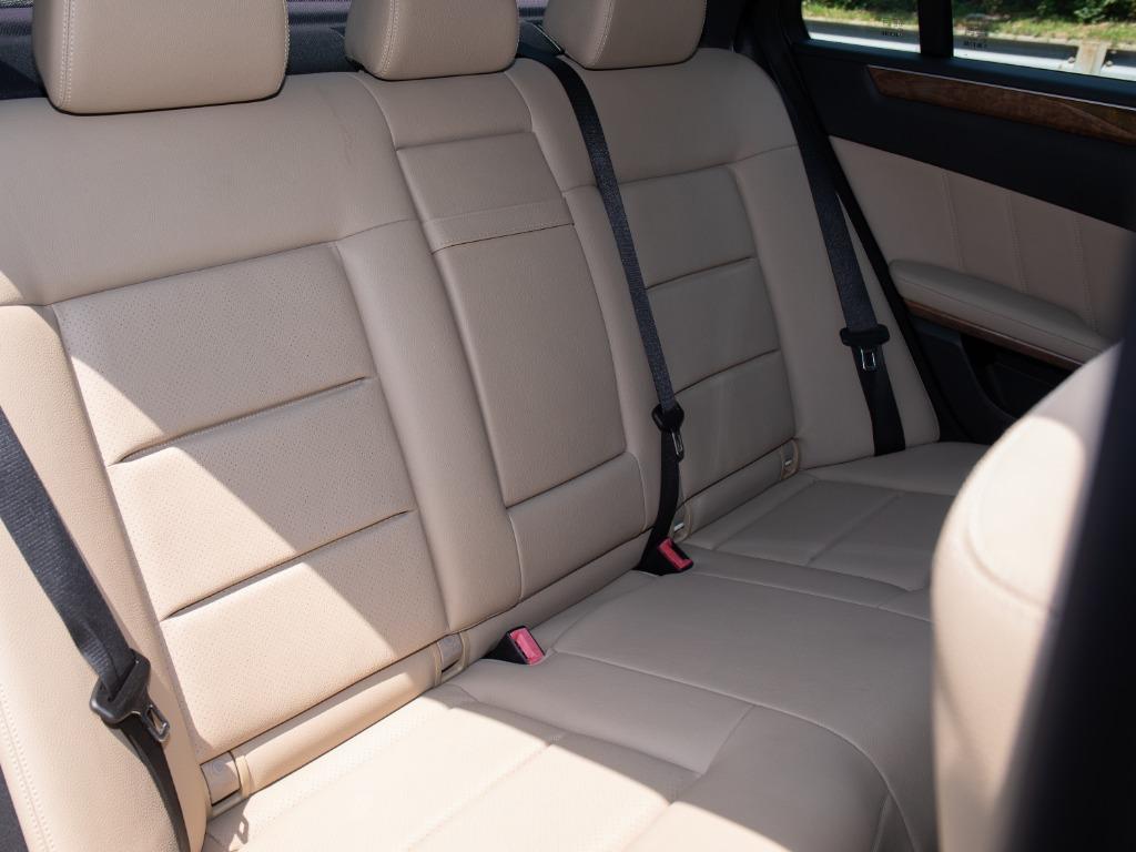 2011 Mercedes-Benz E-Class - $19,842