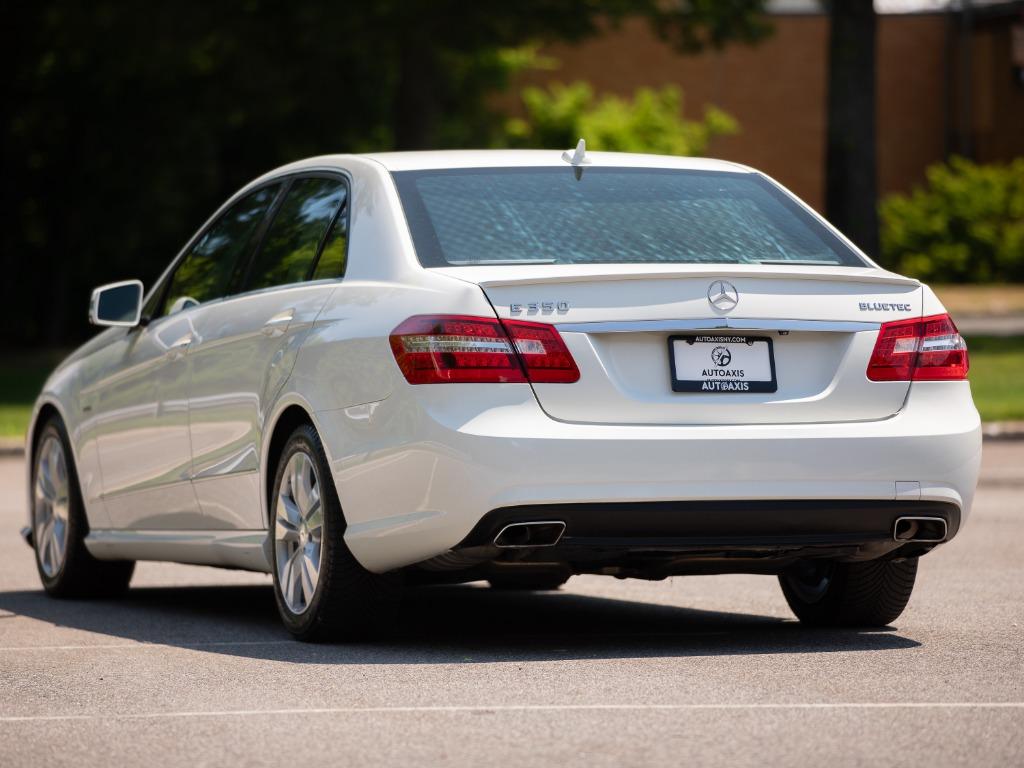 2011 Mercedes-Benz E-Class - $19,842