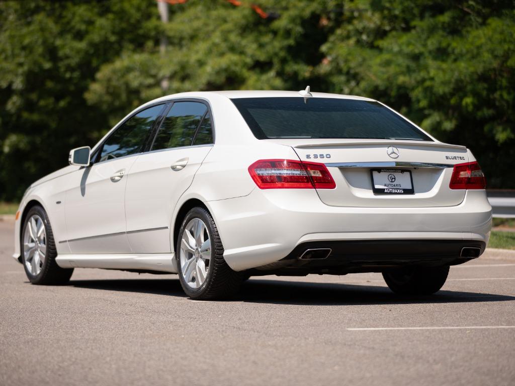 2011 Mercedes-Benz E-Class - $19,842