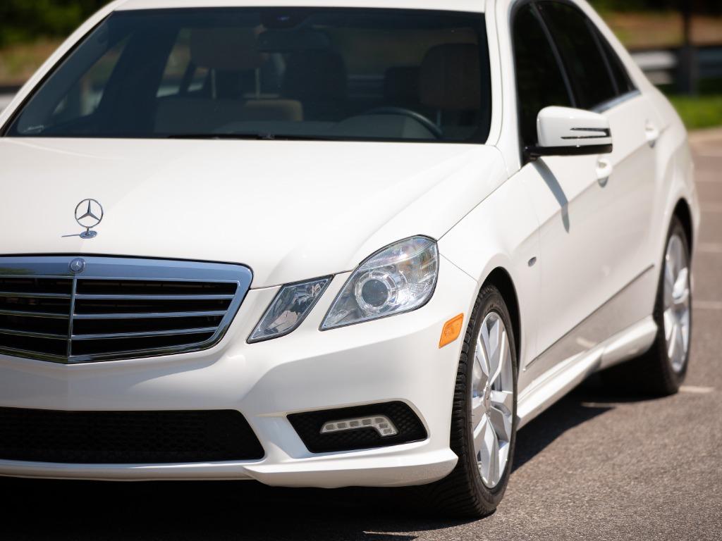 2011 Mercedes-Benz E-Class - $19,842