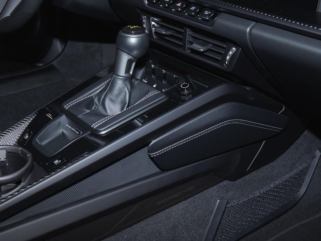 2026 Porsche 911 - $369,992