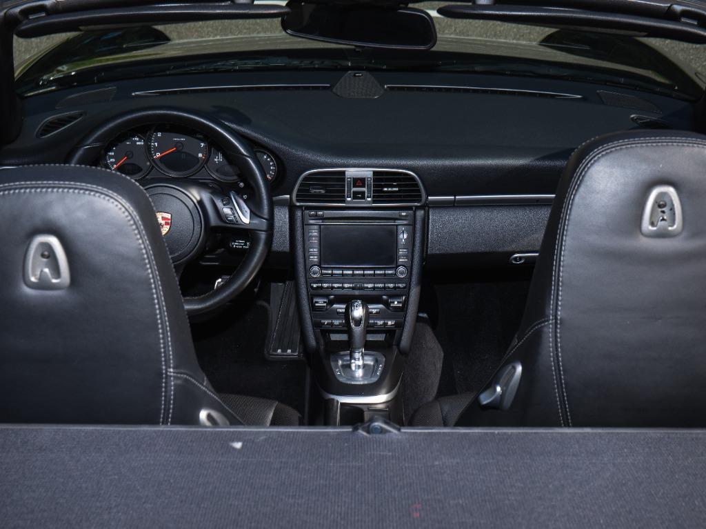 2012 Porsche 911 - $79,997