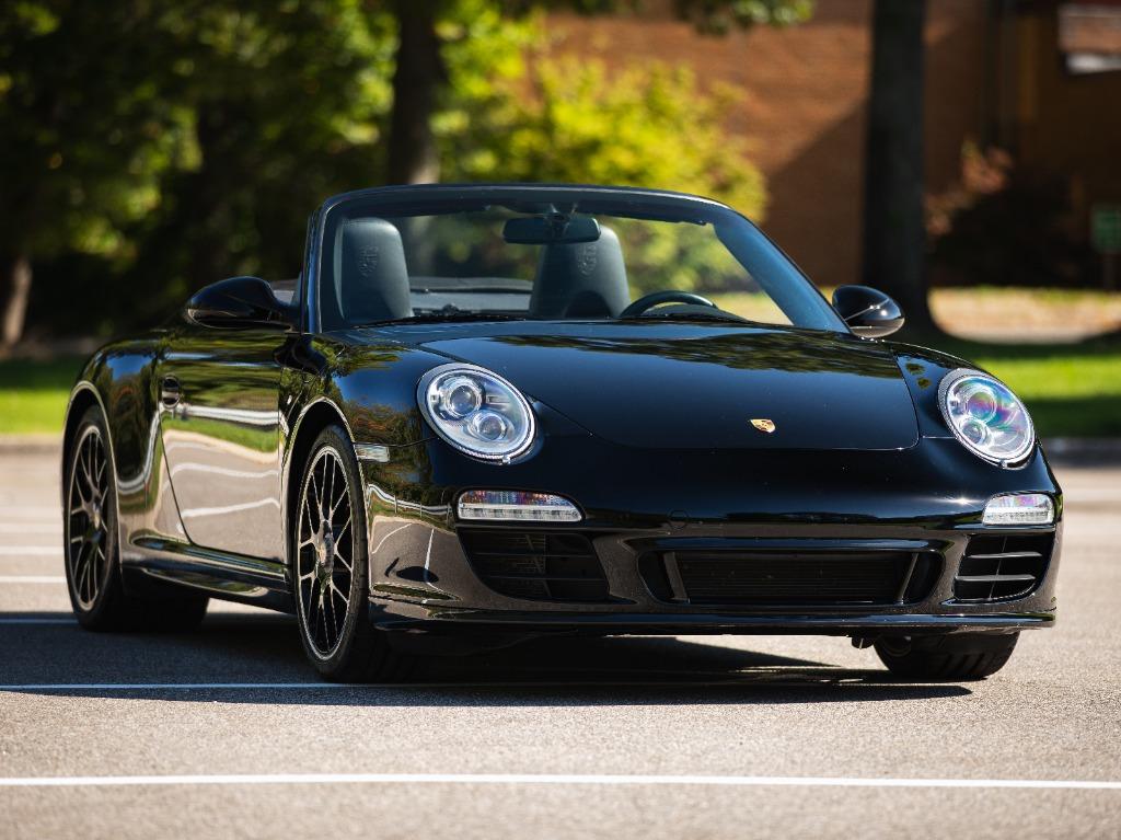 2012 Porsche 911 - $79,997