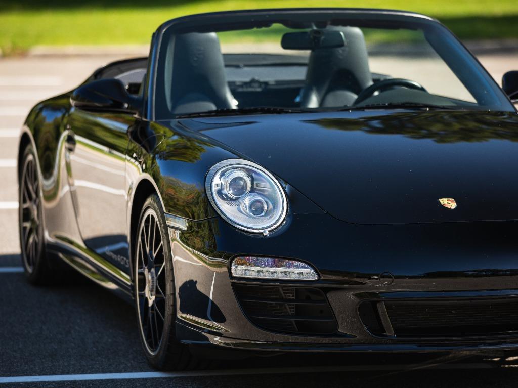 2012 Porsche 911 - $79,997
