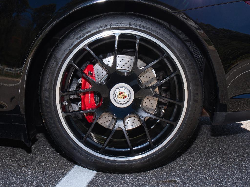 2012 Porsche 911 - $79,997