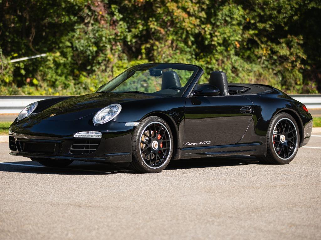 2012 Porsche 911 - $79,997