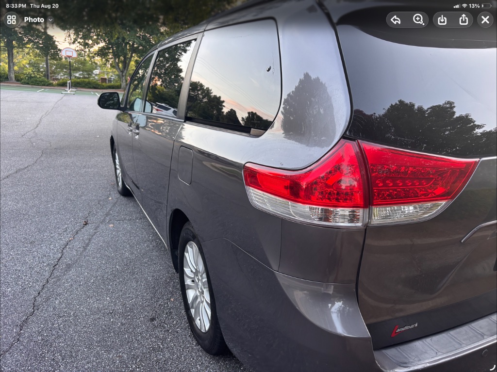 2011 Toyota Sienna - $9,500