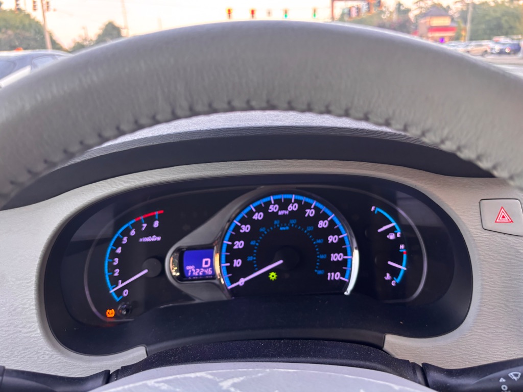 2011 Toyota Sienna - $9,500