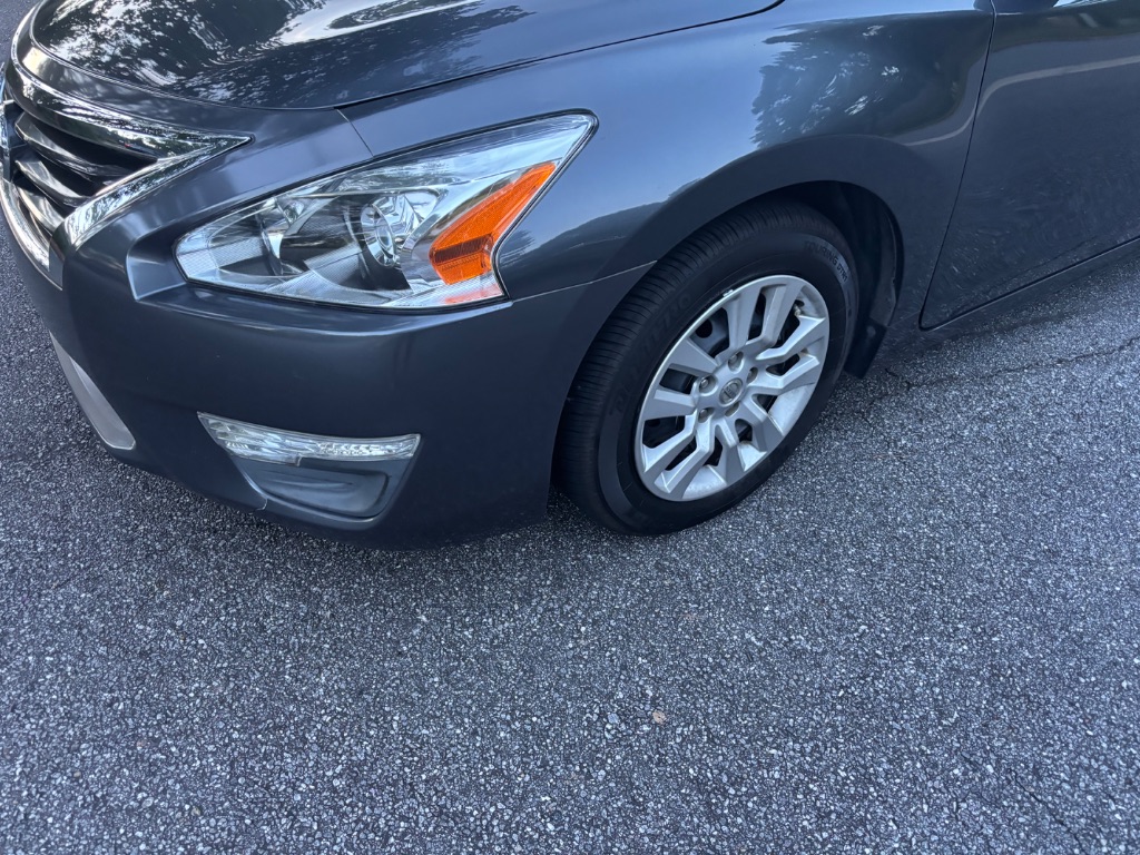 2013 Nissan Altima - $7,888