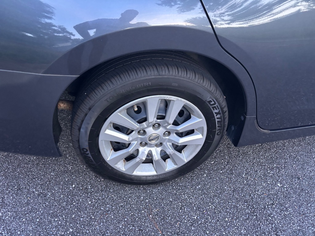 2013 Nissan Altima - $7,888