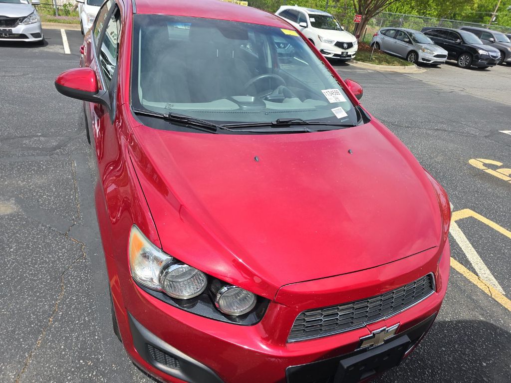 2016 Chevrolet Sonic - $6,599