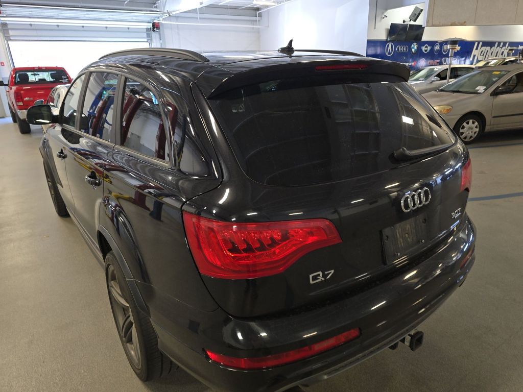 2015 Audi Q7 - $9,999