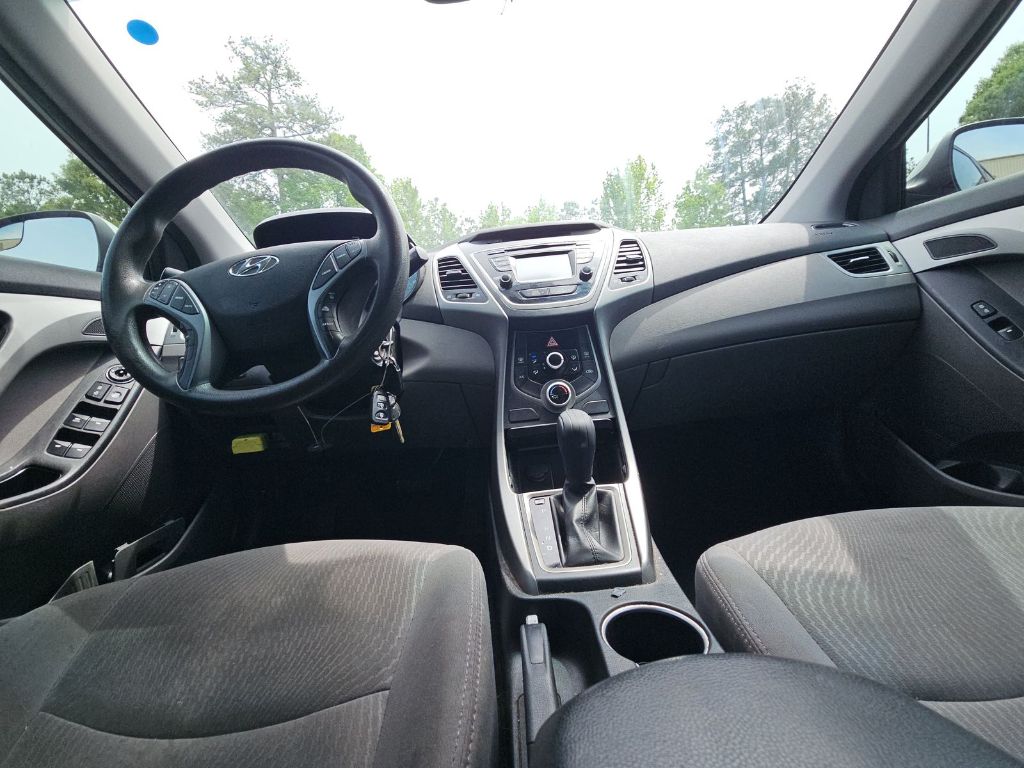 2015 Hyundai Elantra - $6,299