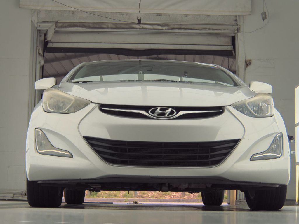 2015 Hyundai Elantra - $6,299