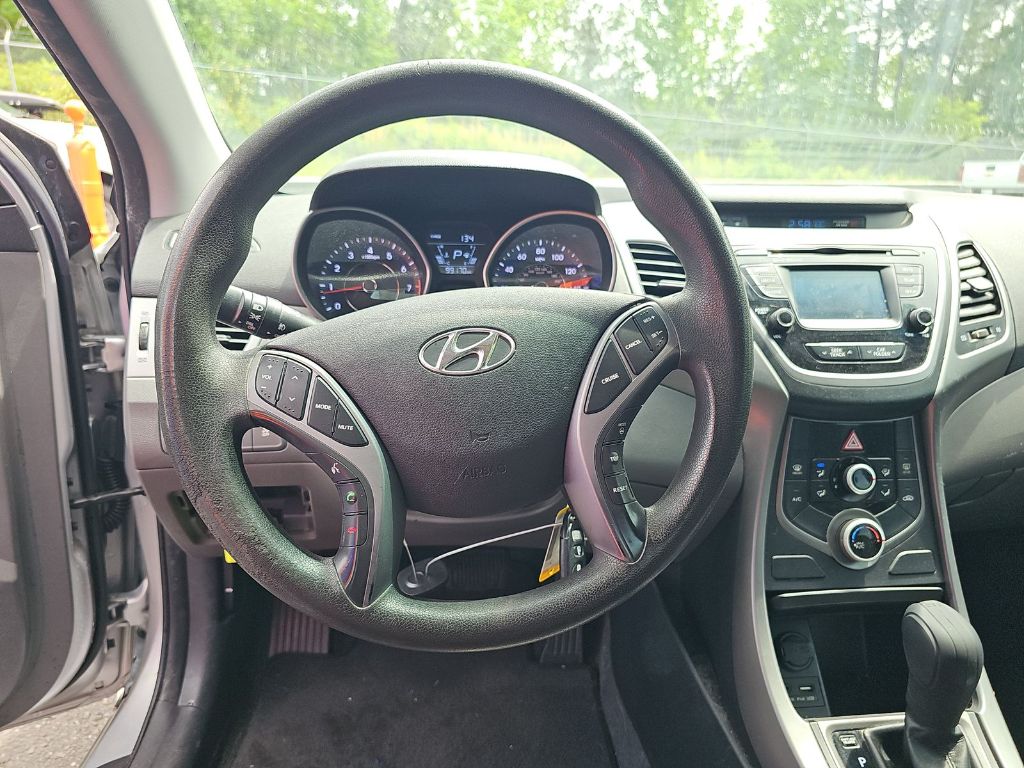 2015 Hyundai Elantra - $6,299