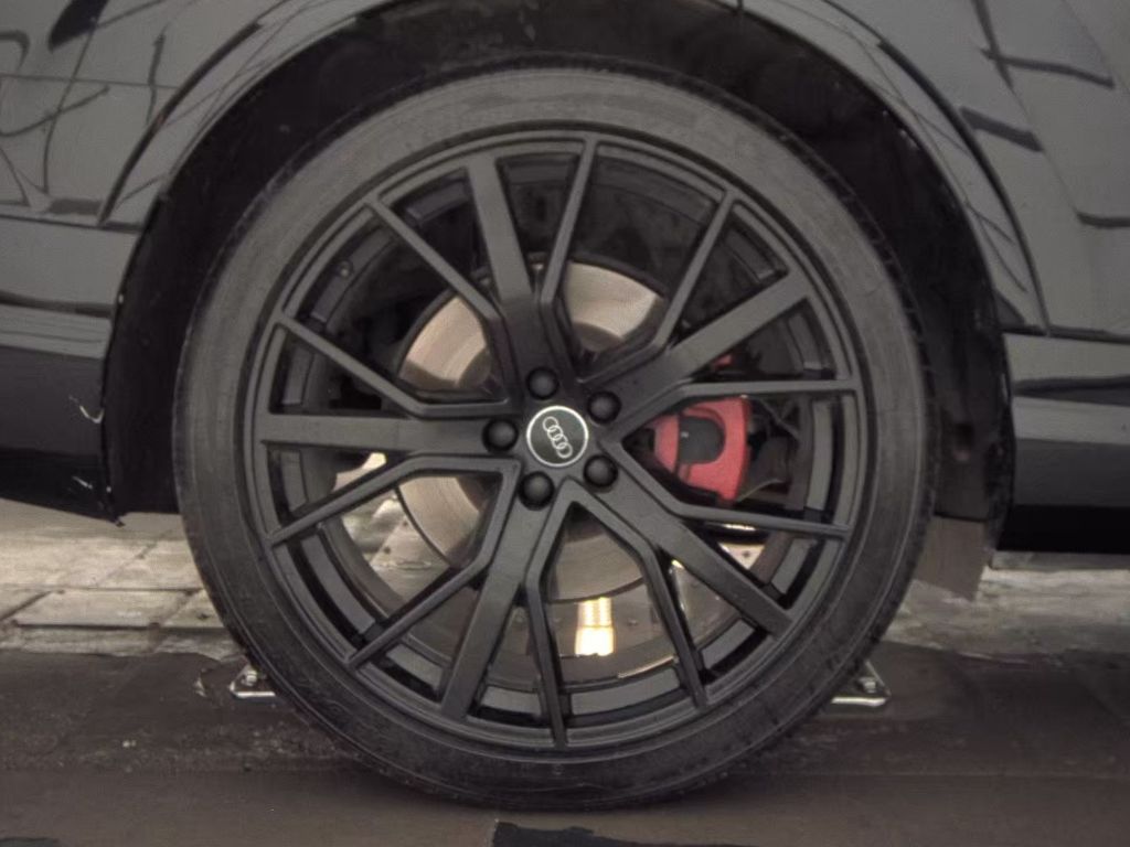 2019 Audi Q7 - $25,999