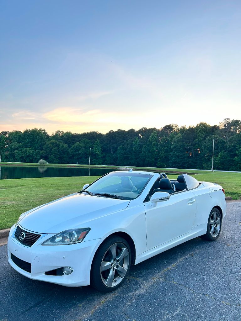 2011 Lexus IS - $9,999
