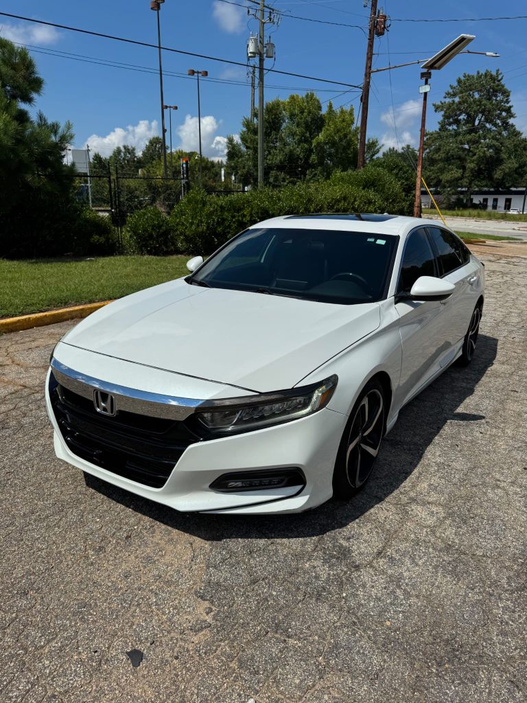 2019 Honda Accord - $17,999