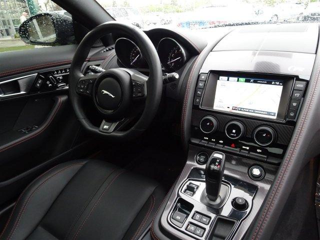2016 Jaguar XJ