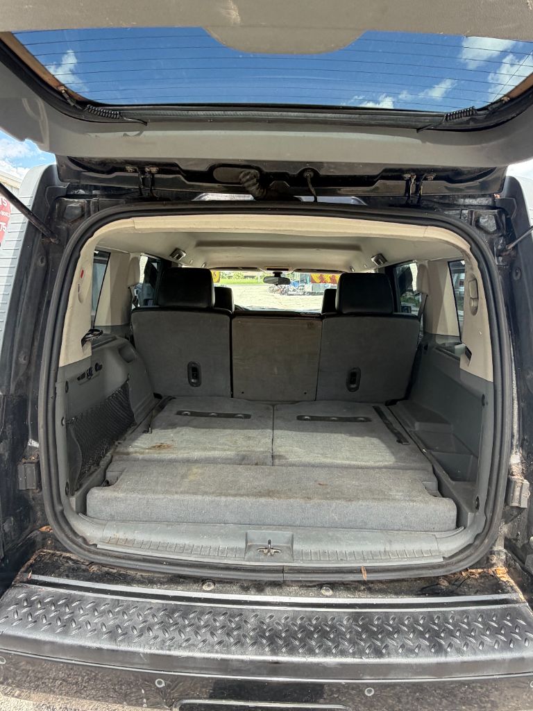 2006 Jeep Commander - $1,799