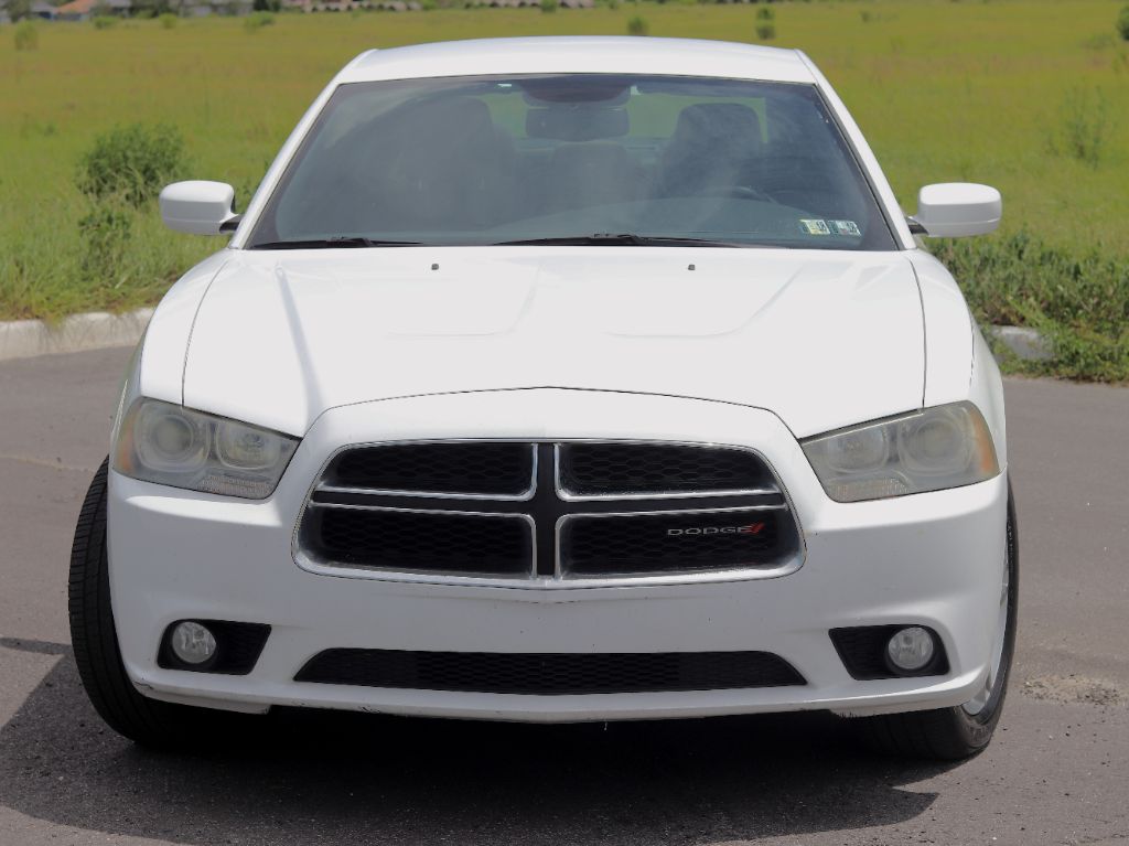 2013 Dodge Charger - $9,899