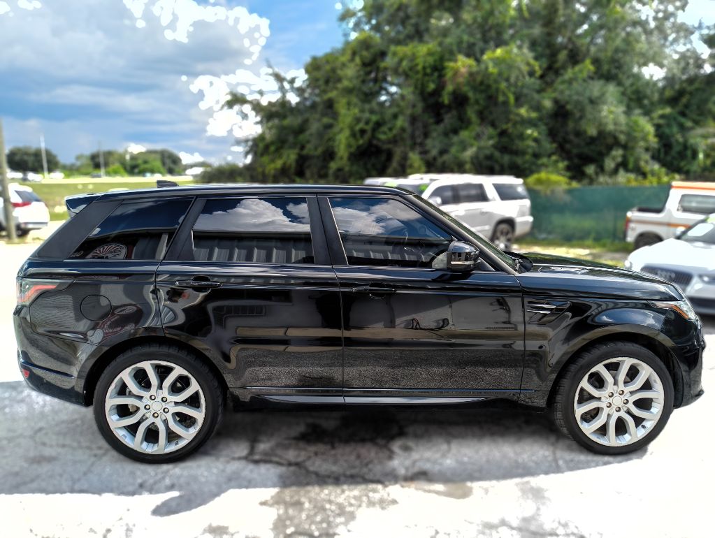 2018 Land Rover Range Rover Sport - $15,999