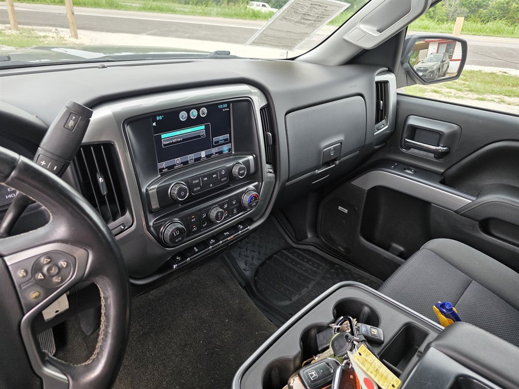 2015 Chevrolet Silverado - $16,995