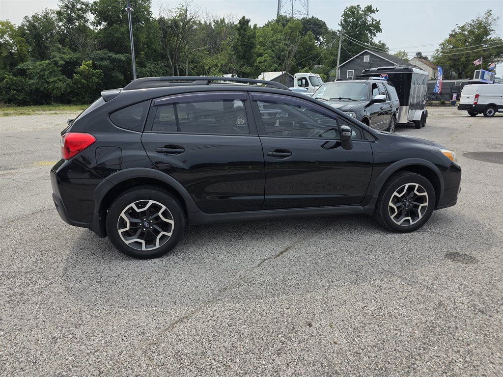 2017 Subaru Crosstrek - $15,995