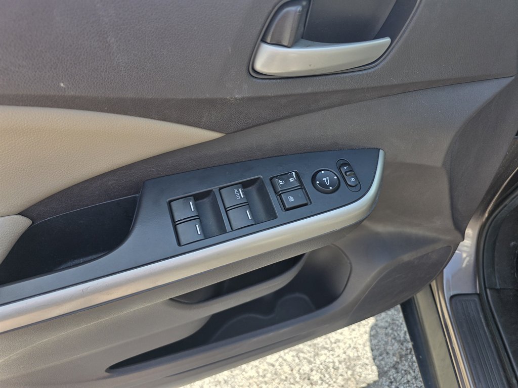 2014 Honda CR-V - $9,995