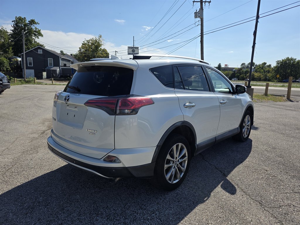 2016 Toyota RAV4 - $12,995