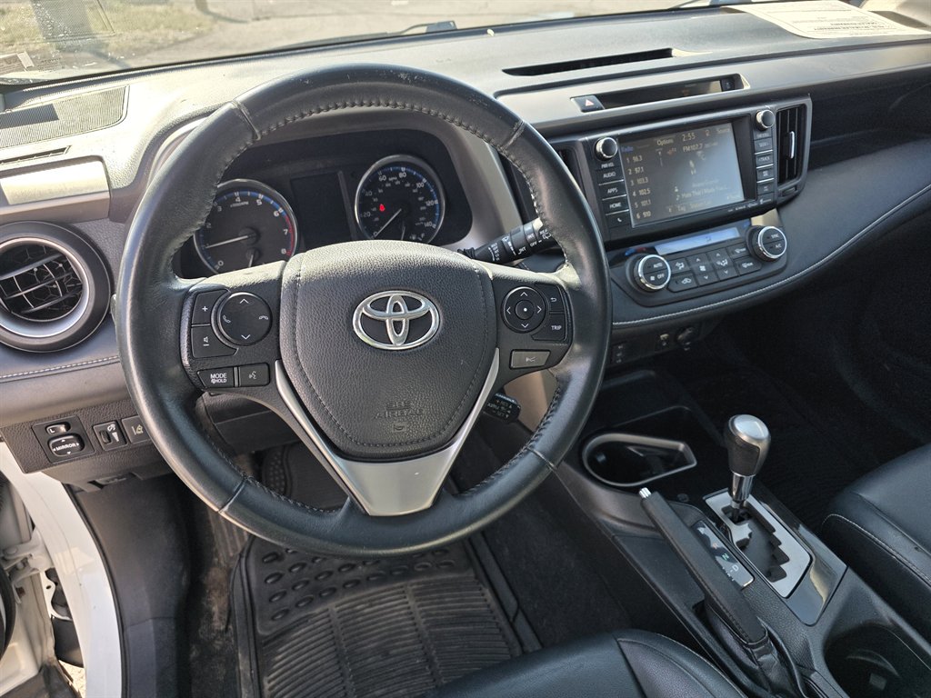 2016 Toyota RAV4 - $12,995