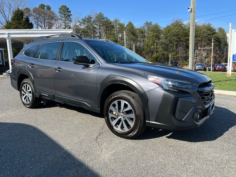 Gray 2023 Subaru Outback AWD SUV / Crossover All-Wheel Drive 8-Speed CVT