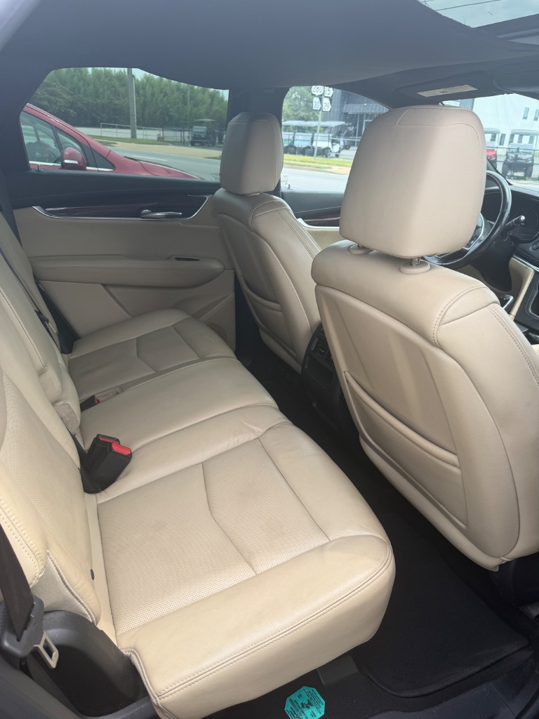 2017 Cadillac XT5