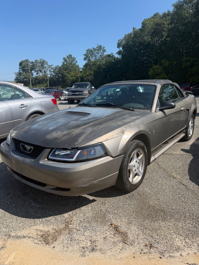 2002 Ford Mustang