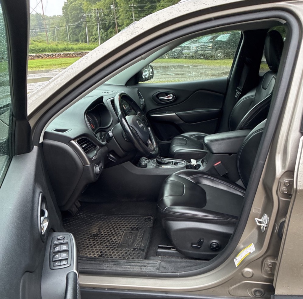2020 Jeep Cherokee - $7,999
