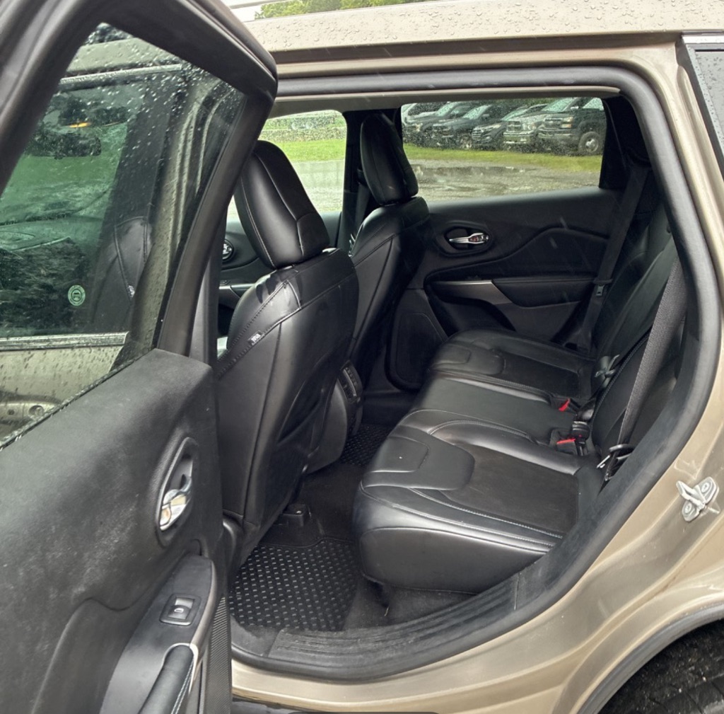 2020 Jeep Cherokee - $7,999