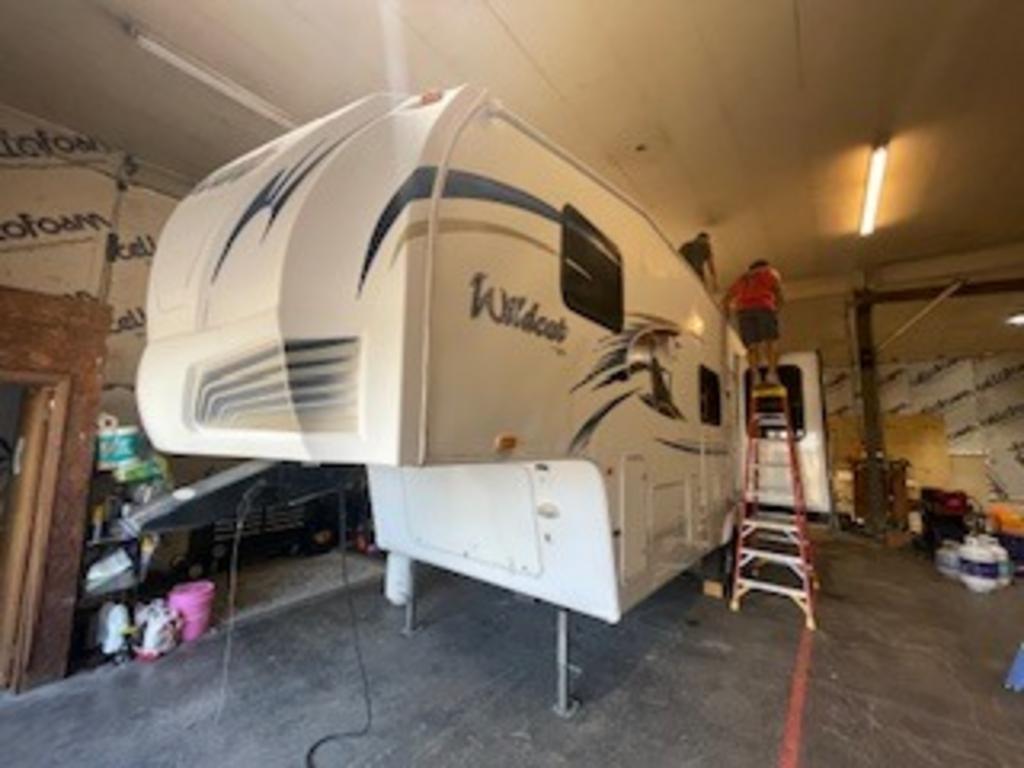 2010 Forest River Wildcat - $17,999