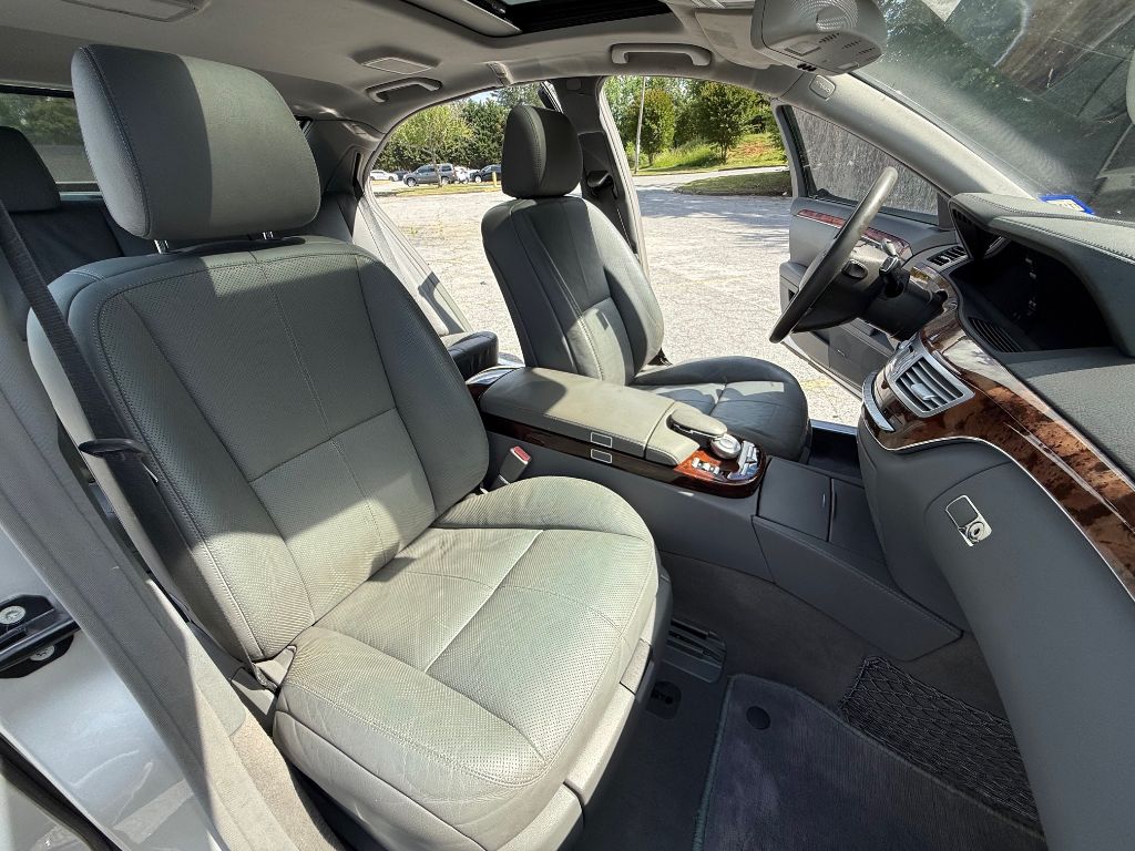 2007 Mercedes-Benz S-class - $6,000
