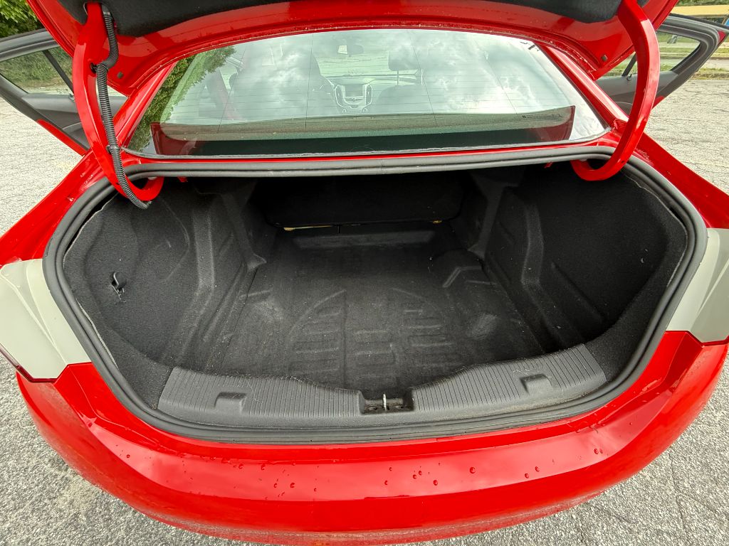 2017 Chevrolet Cruze - $8,500