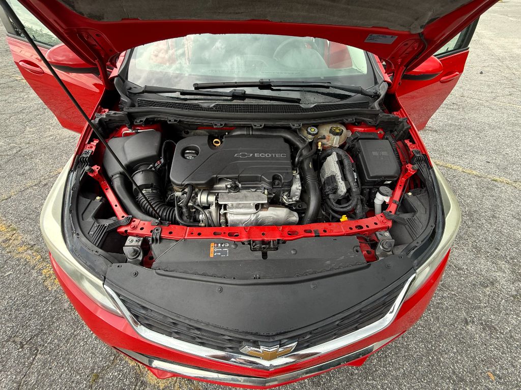 2017 Chevrolet Cruze - $8,500