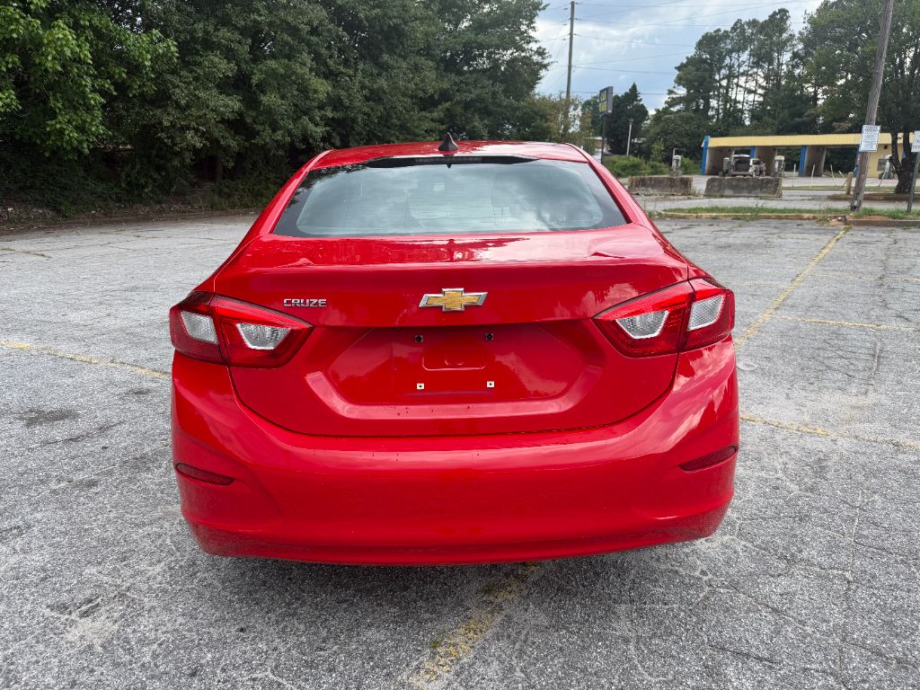 2017 Chevrolet Cruze - $8,500