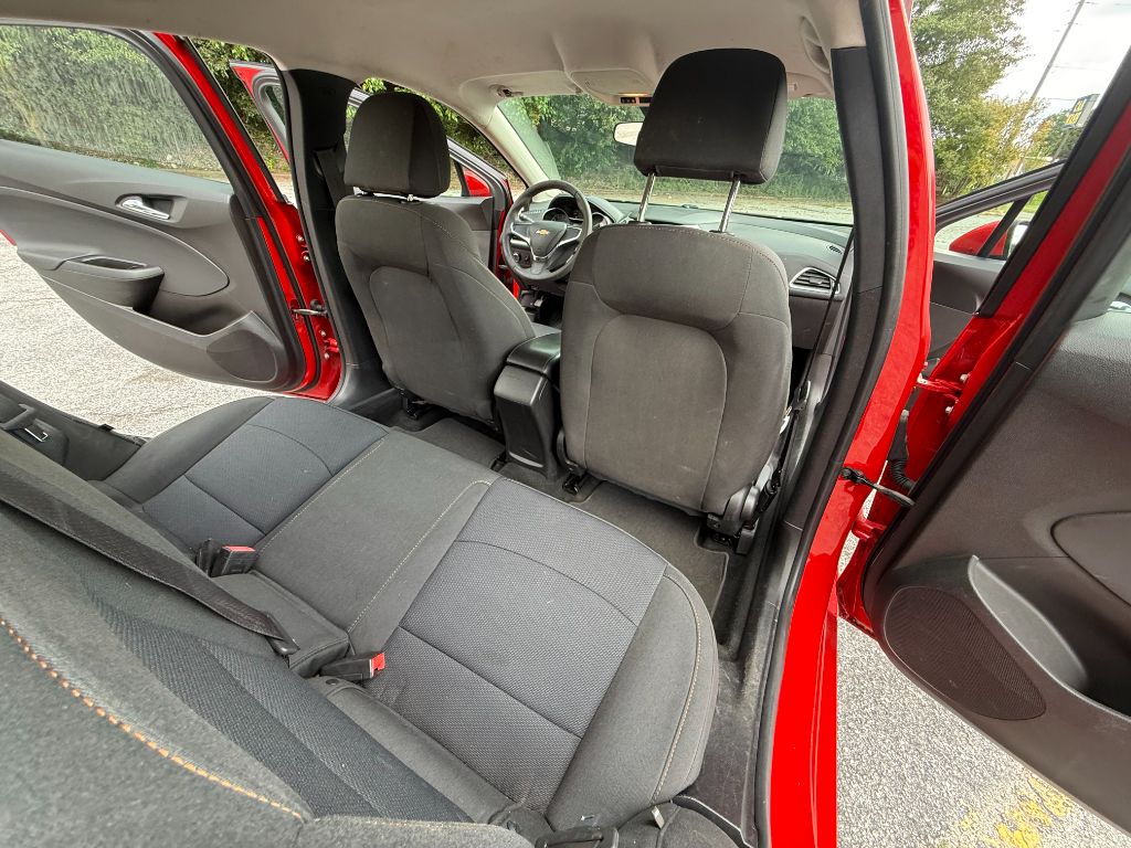 2017 Chevrolet Cruze - $8,500